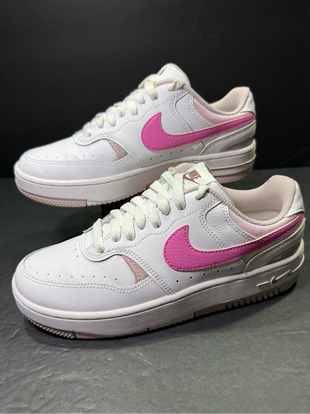 Nike Air Gamma Force Women’s White Pink Sneakers Shoe Size- 7.5 - Picture 2 of 10